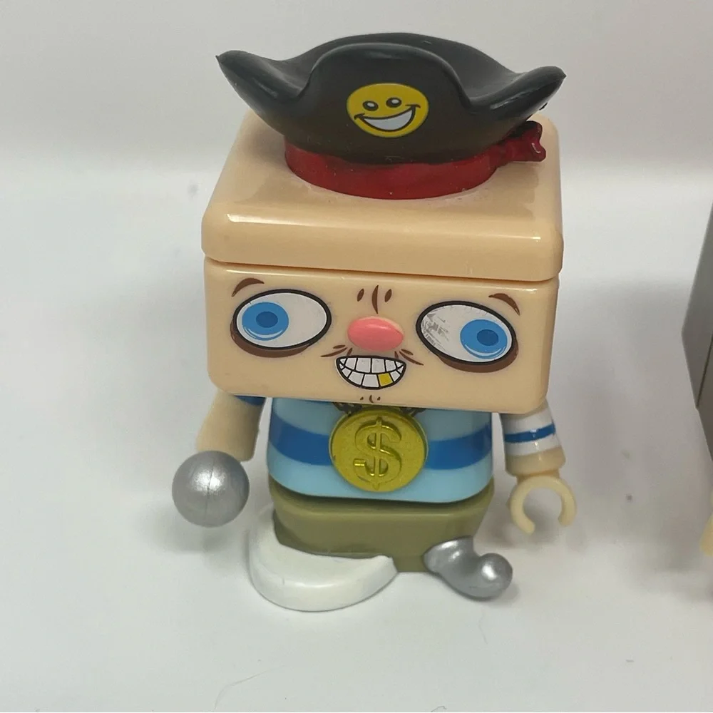 Lot‎ of 4 FGTEEV mini action figures